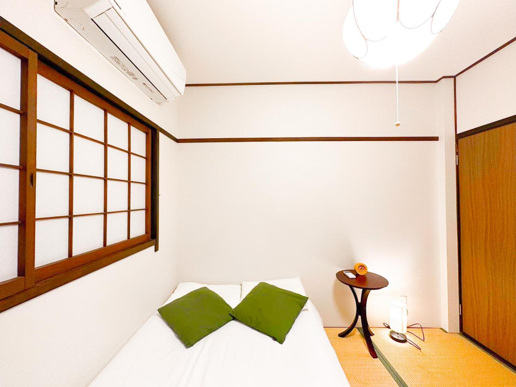 Funhouse-To North Umeda Guestresidence Ōsaka Zimmer foto